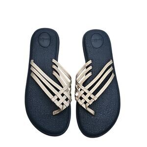 Sanuk Women's Yoga Salty Thong Sandals Gold Size 7 Memory foam MSRP 38.00 Flip